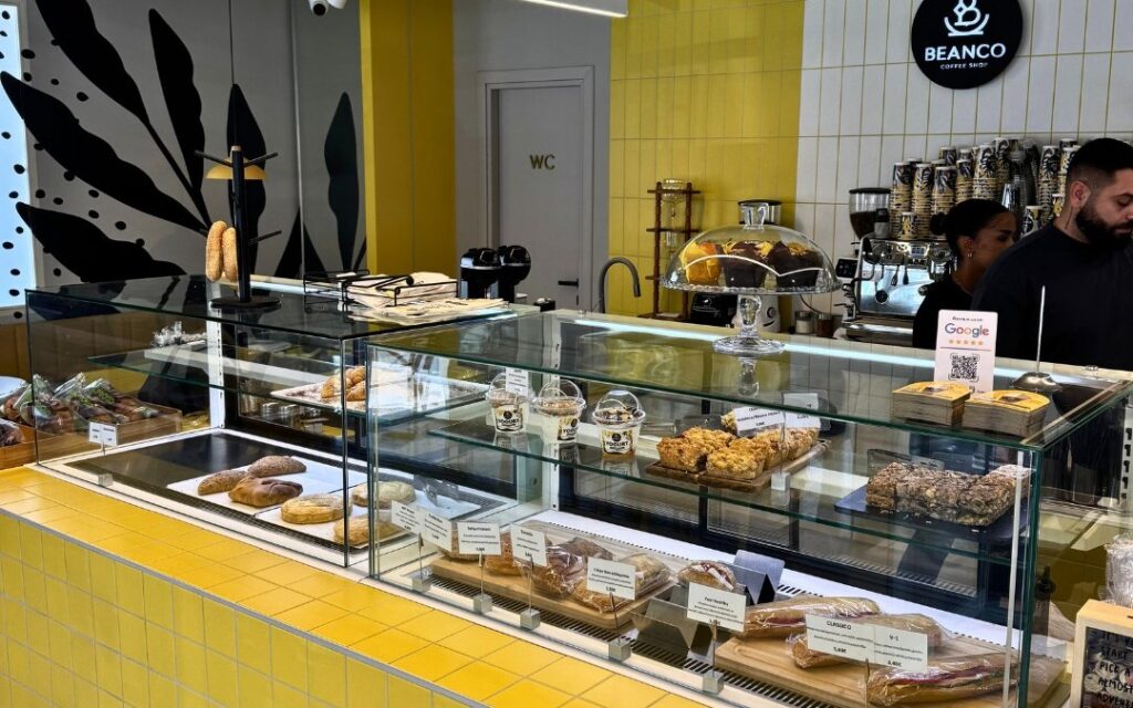 Beanco Coffee Shop – Καλλικράτεια Χαλκιδικής – εξοπλισμός SARIDIS