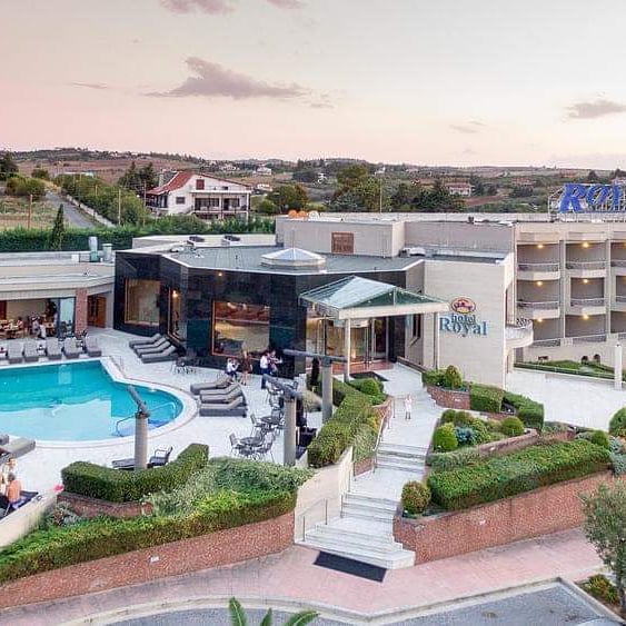 Royal Hotel – Περαία – εξοπλισμός SARIDIS